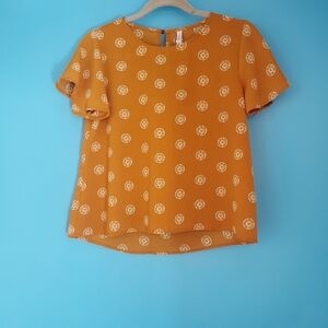 Xhilaration Mustard Yellow Blouse Size XS Short Sleeve